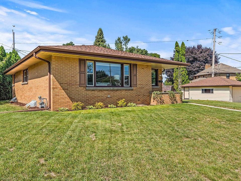 1st image of 4017 South Caulfield AVENUE