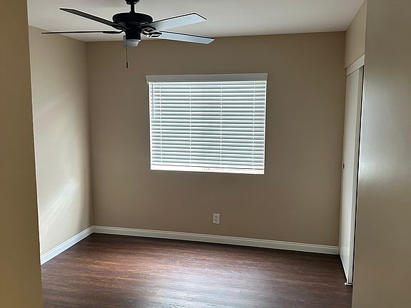 3rd image of 25086 Battery Ct