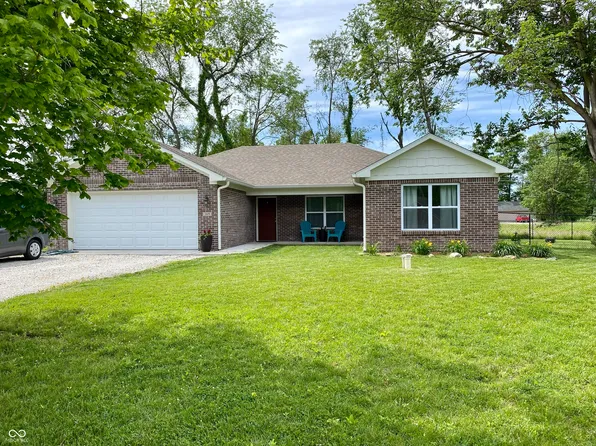 169 Patriots Lndg, Fillmore, IN 46128