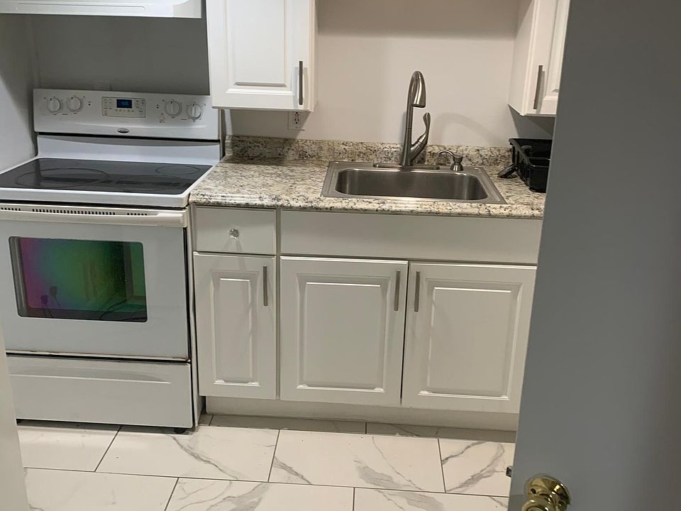 1st image of 783 Clocks Blvd #1B