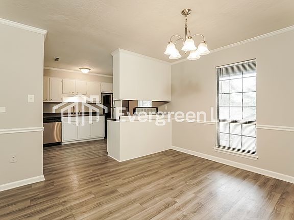 5th image of 3507 Edmonton St