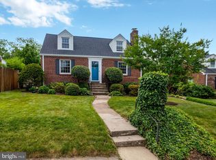 5028 25th Rd N, Arlington, VA 22207
