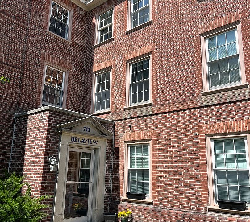 1st image of 709 N Broom St APT 7