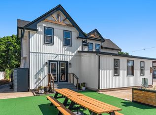 623 E Main St, Anoka, MN 55303