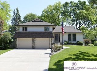 14724 Harvey Oaks Ave, Omaha, NE 68144