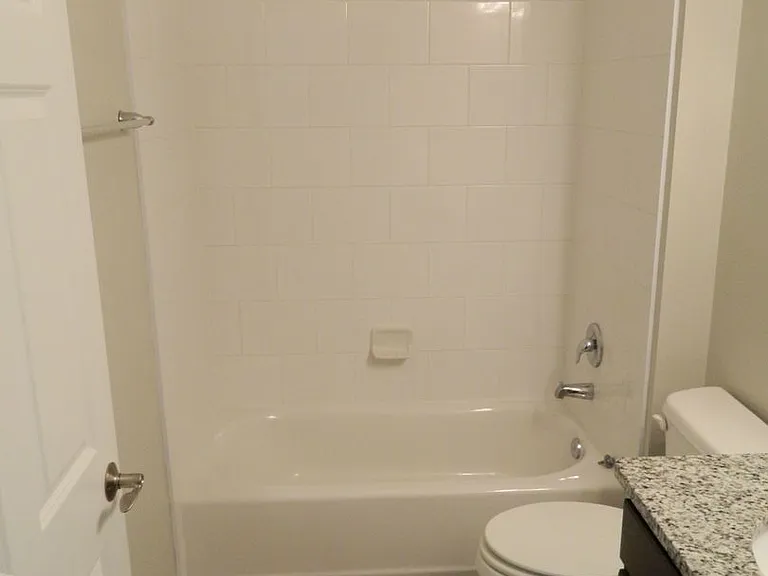 1330 Bolton Pl — Photo 7
