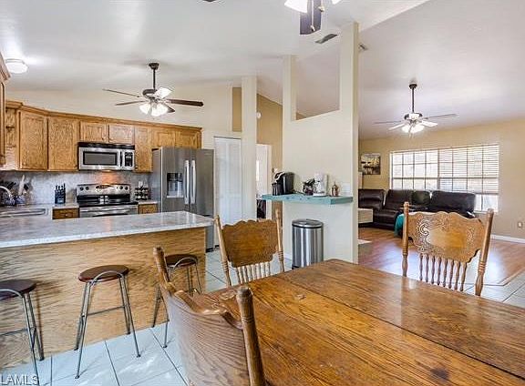 5th image of 1308 SW 28th Ter