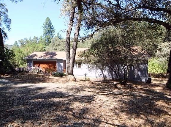 Newer roof and fresh exterior paint.