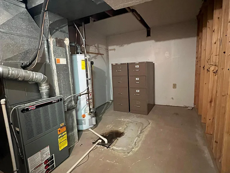 2826 S Wheeling Way — Photo 32