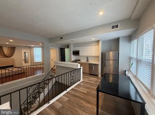 718 S 7th St #2, Philadelphia, PA 19147