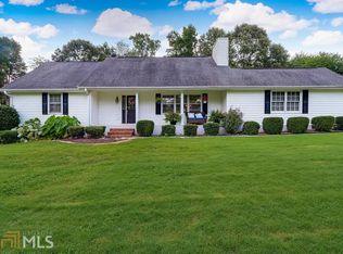 2619 Pinebrook Dr, Gainesville, GA 30506