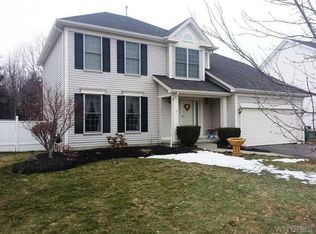 6548 Hackberry Dr, Lake View, NY 14085