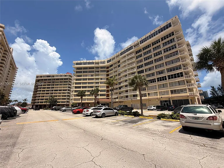 1825 S Ocean Dr #607 — Photo 31