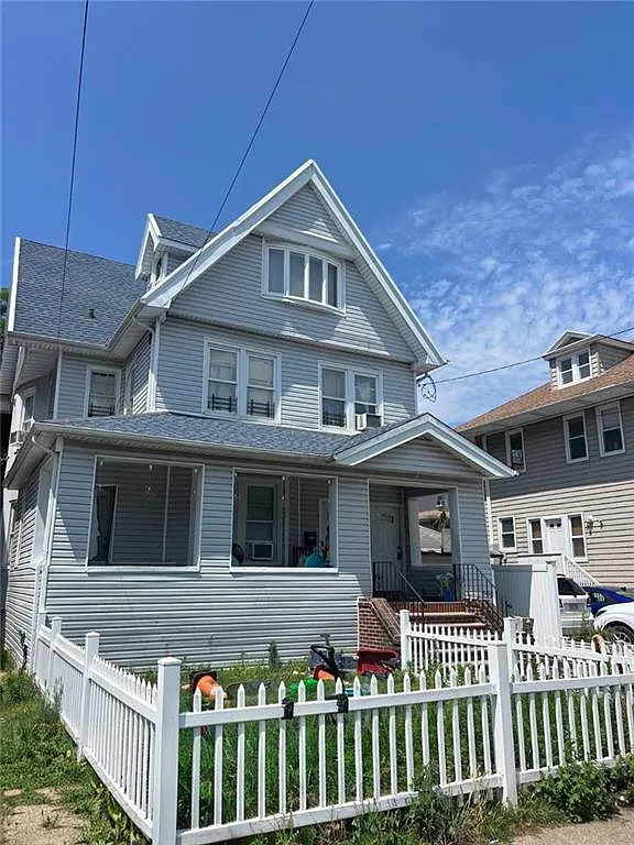 249 Beach 117th St photo 1