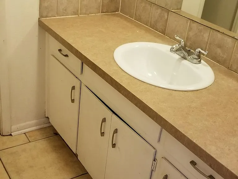 7112 W Minnezona Ave — Photo 10