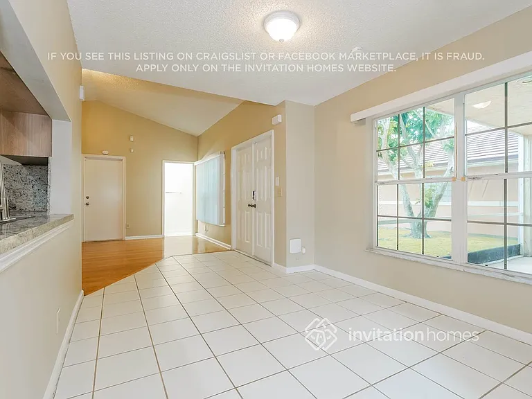 12231 Dartmoor Dr — Photo 5