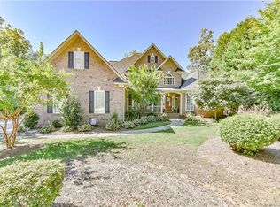 424 Gregan Ct, Matthews, NC 28104