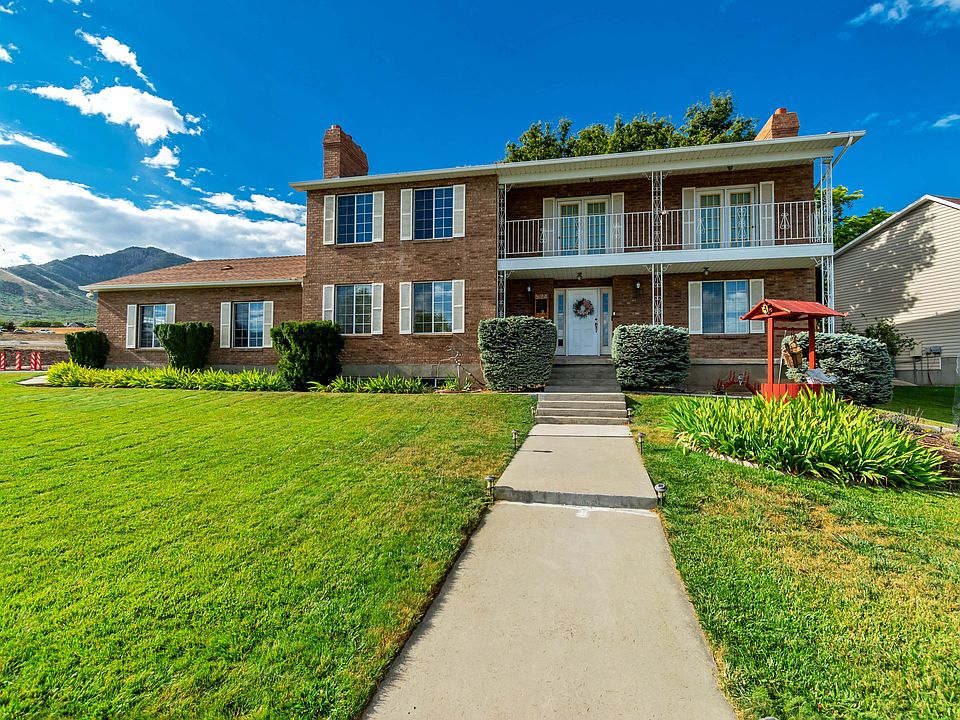 1st image of 574 Tamarack Dr