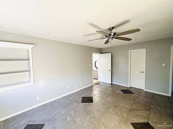2nd image of 817 Marinel Ln