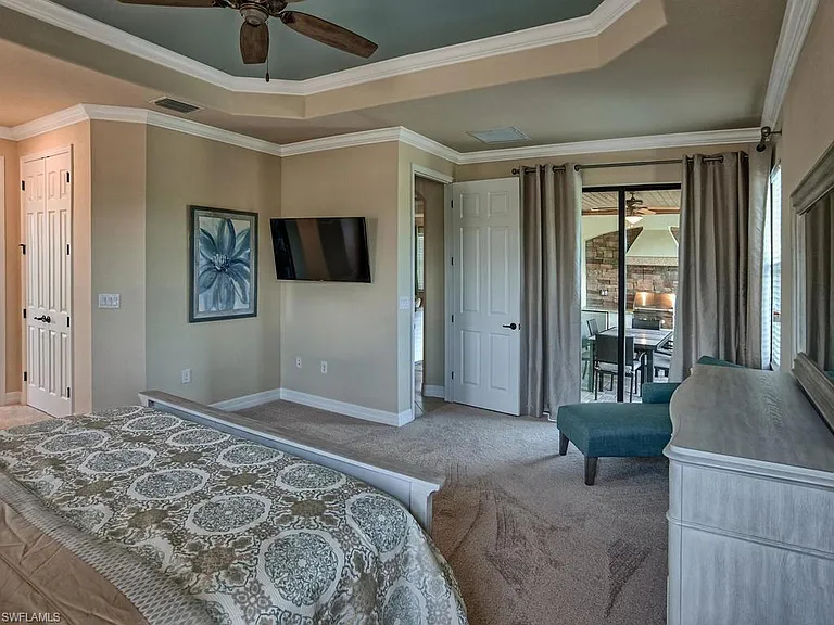 2850 Aviamar Cir — Photo 13