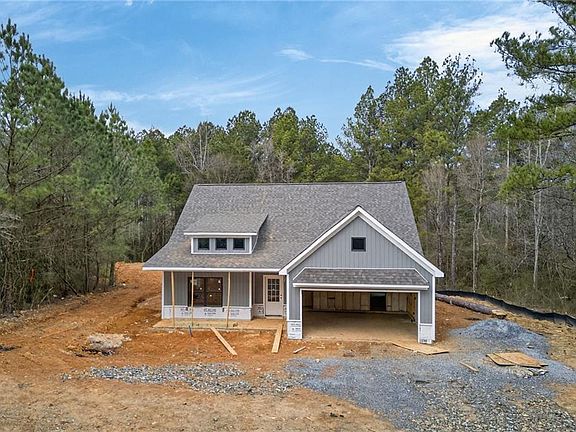 3rd image of 57 Oak Grove Rd