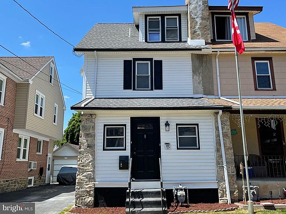 2nd image of 4007 Taylor Ave