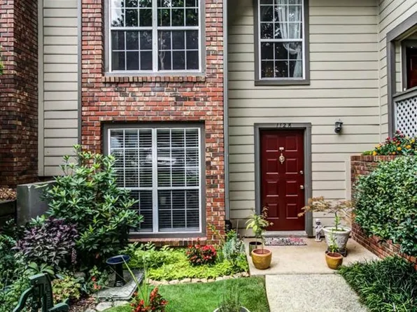 1128 Weatherstone Dr, Atlanta, GA 30324
