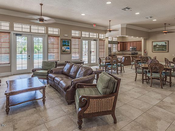 5th image of 65215 FOREST GLEN Lane