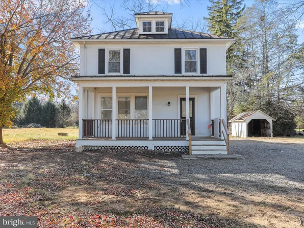 1015 W Main St, Berryville, VA 22611