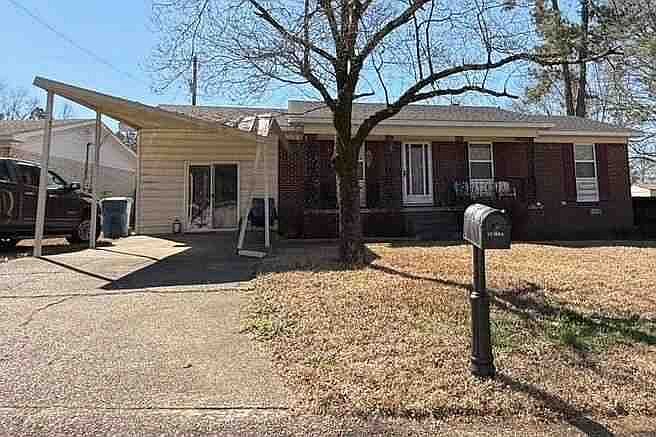 1st image of 2203 McHenry Cir