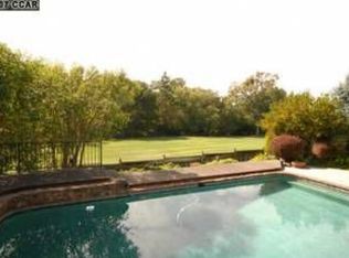 2450 Roundhill Dr, Alamo, CA 94507