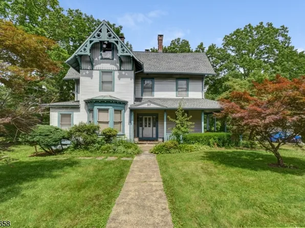 57 Park Ave APT A, Madison, NJ 07940