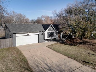8220 E Peach Tree Ln, Wichita, KS, 67207