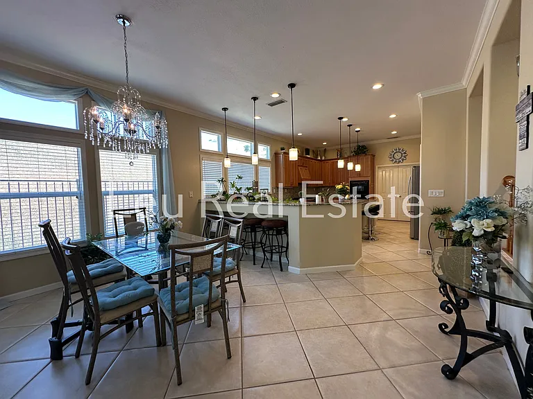 131 Gage Ct — Photo 14
