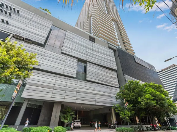 88 SW 7th St APT 2910, Miami, FL 33130