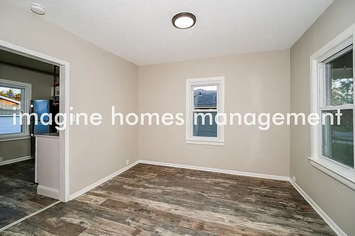 1608 Roselawn Rd — Photo 5
