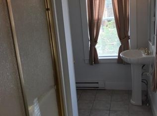 130 College St #A, Old Saybrook, CT 06475