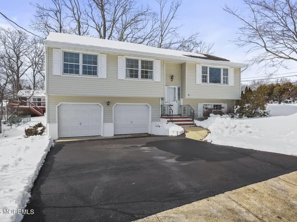 36 Ruth Place, Eatontown, NJ 07724
