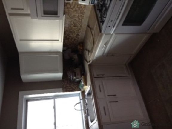 4th image of 1515 N Hollywood St