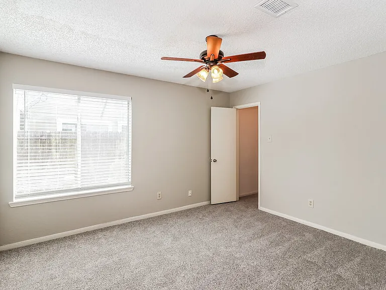 12723 Ashford Knoll Dr — Photo 14