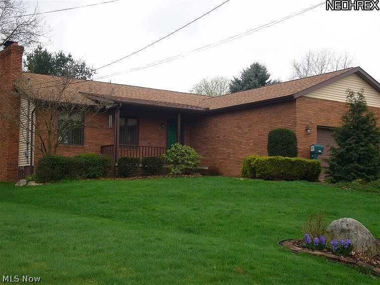 1st image of 3858 Fairfield Dr