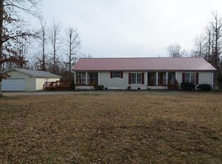 764 Dripping Springs Rd, Monterey, TN 38574