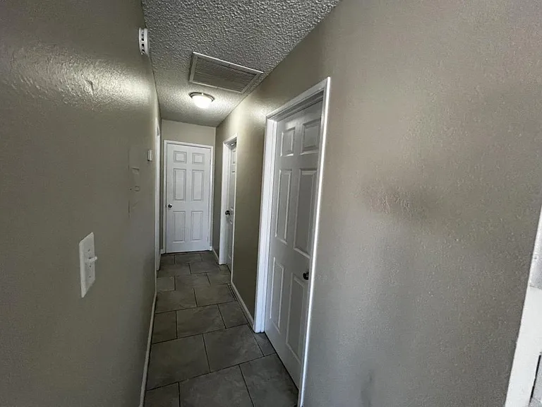 6941 Appleton Dr — Photo 14
