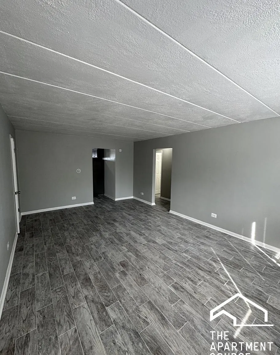 1408 Carol Street #3C — Photo 3