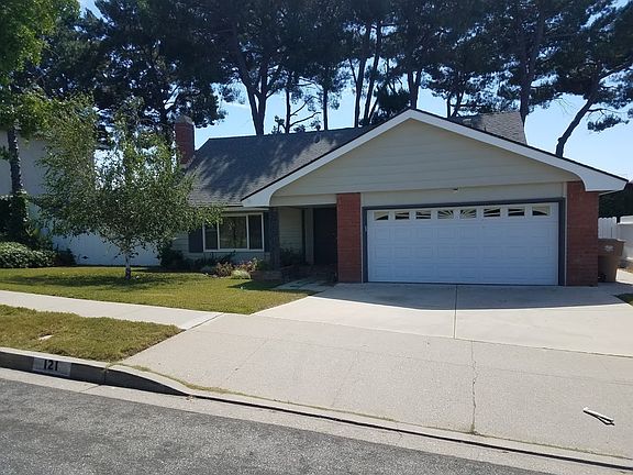 2nd image of 121 Lupe Ave