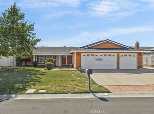 3090 Bronco Ln, Norco, CA 92860