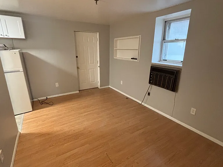 5838 Alderson St #4 — Photo 13