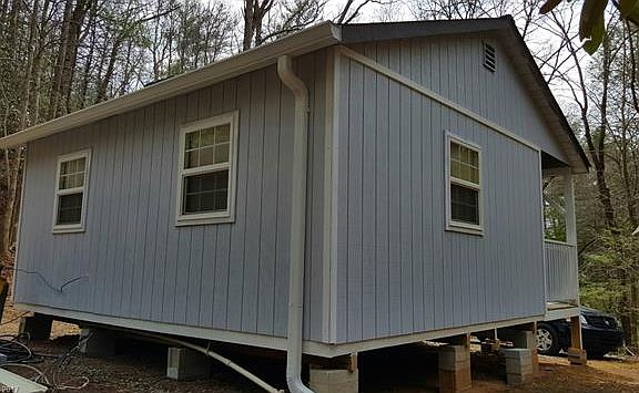 3rd image of 1037 J Reid Dr #37