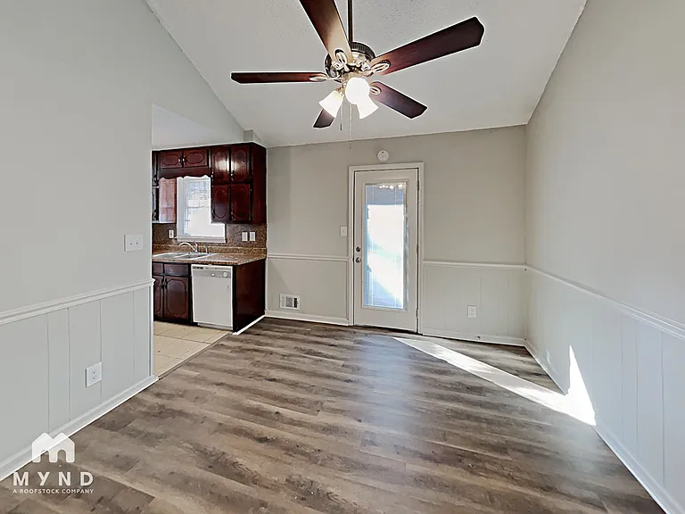 121 Chip Pl — Photo 6