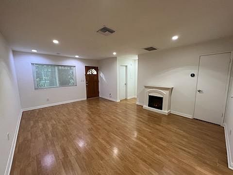 4th image of 17151 Roscoe Blvd Unit 1